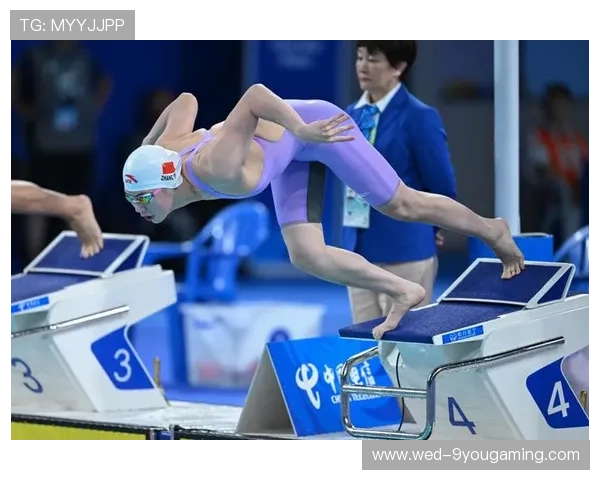 女子蝶泳组强化转身技术,训练效果逐步体现 女子蝶泳组强化转身技术,训练效果逐步体现