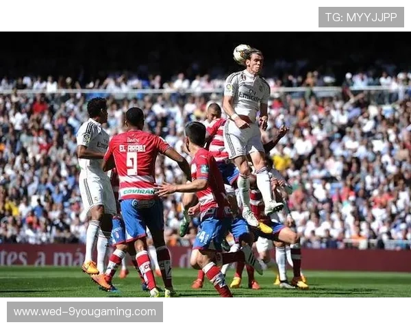 赫罗纳前锋跑位与破防策略：打造锋线王牌的秘密武器